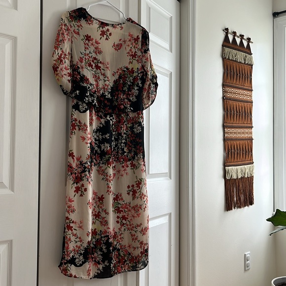 Zara Floral Midi Dress - Picture 4 of 4